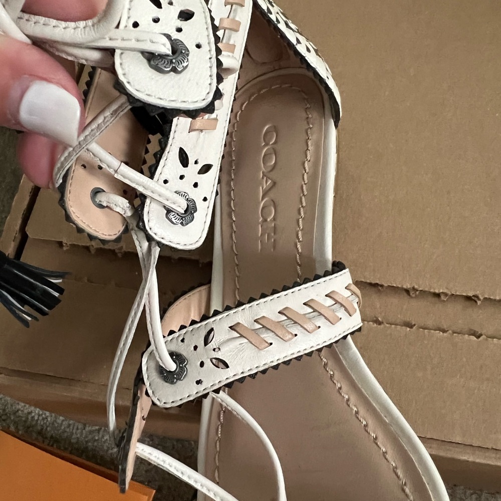 Coach sandals! - Picture 4 of 5